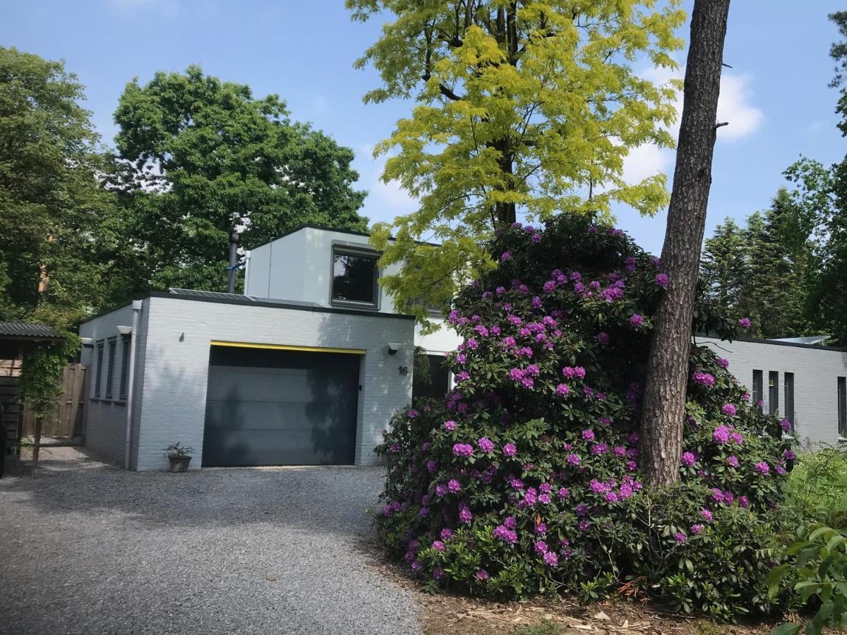 B & B De Stijl Vessem Exterior photo